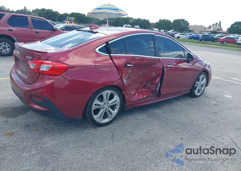 2017 Chevrolet Cruze Premier Auto из США, поврежденный, VIN 1G1BF5SM8H7132780